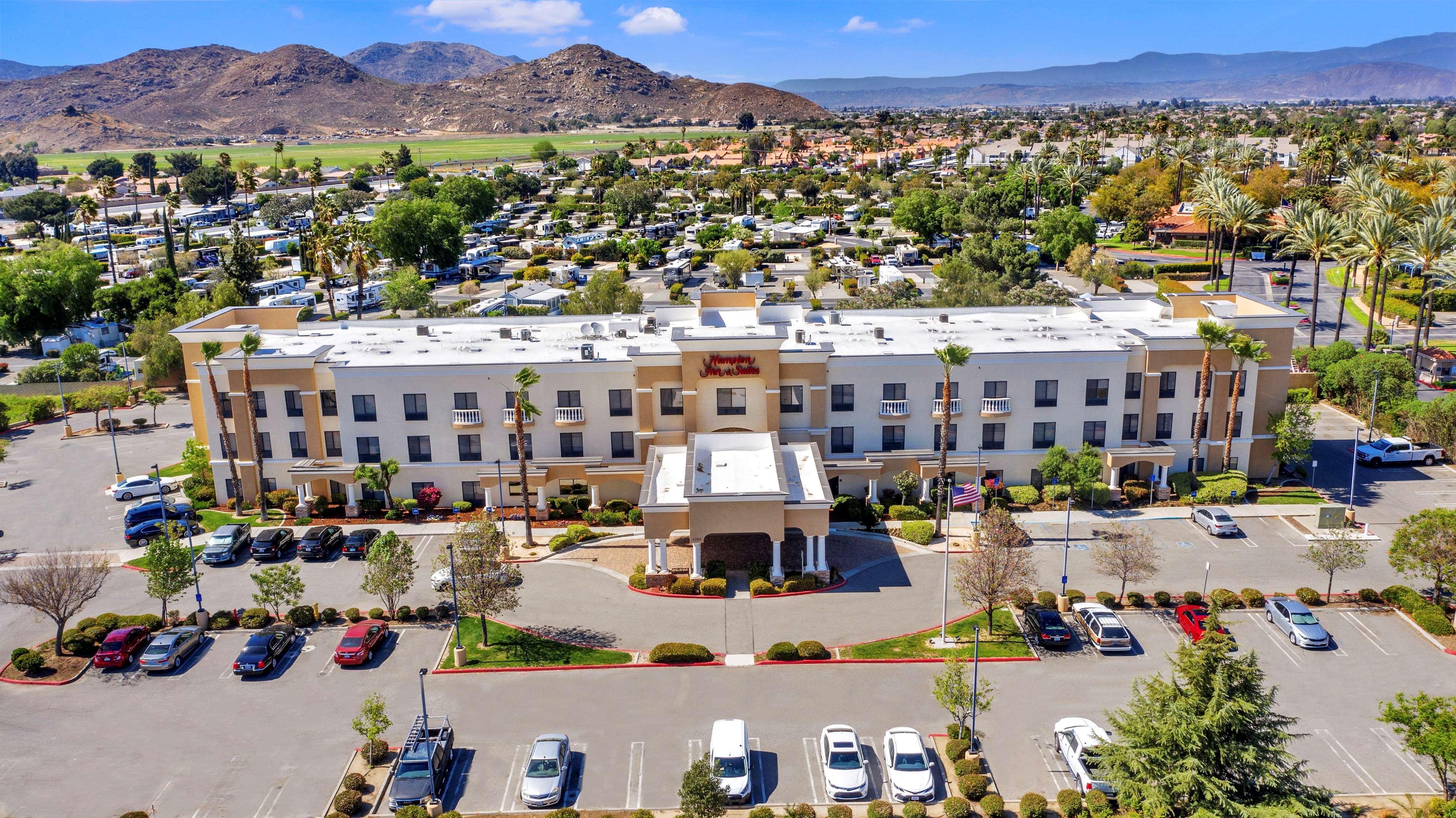 Hampton Inn & Suites By Hilton Hemet Menifee Murrieta Exterior foto